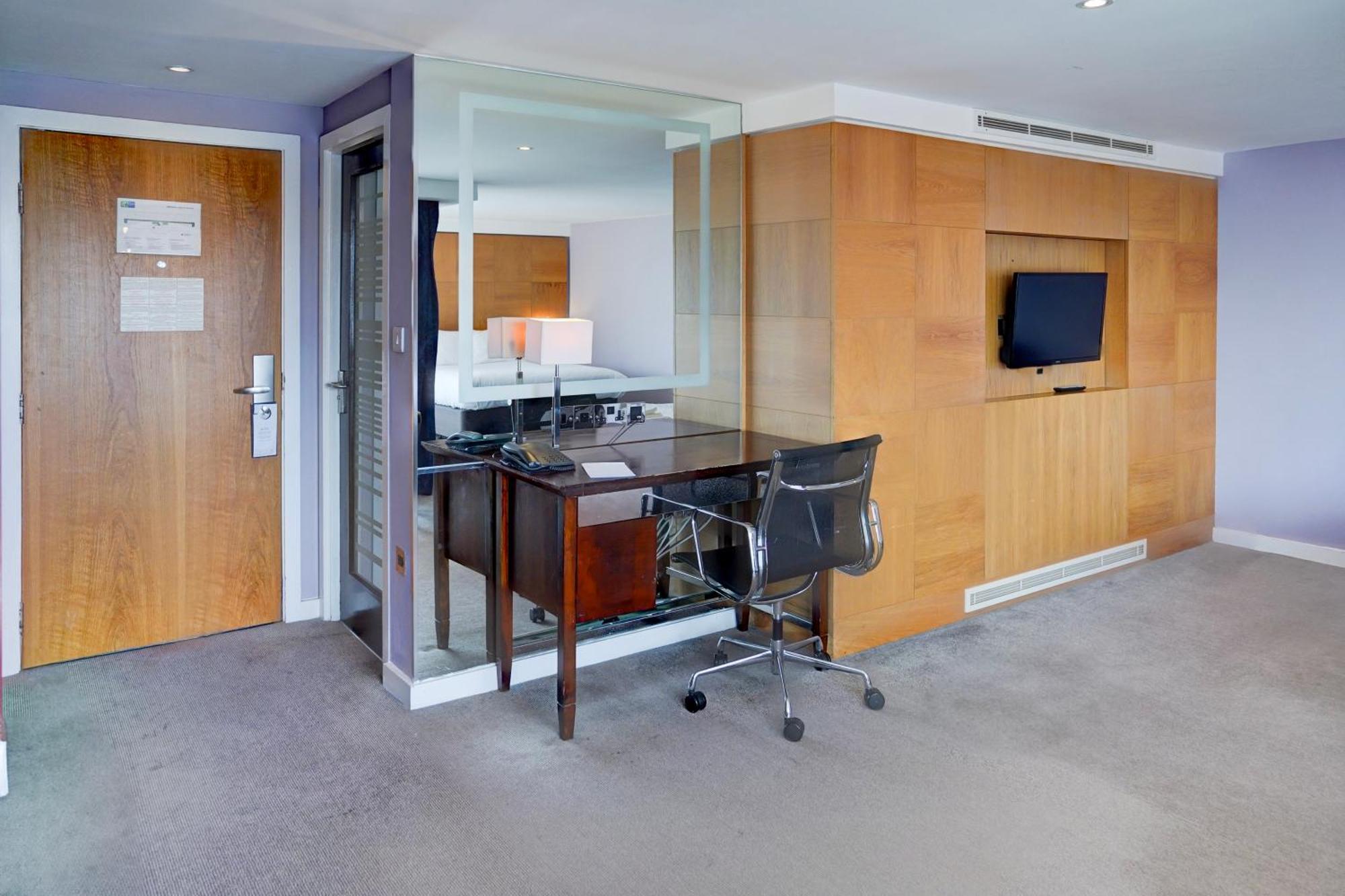 Belvilla Crewe City Centre Hotel Lifestyle Zewnętrze zdjęcie