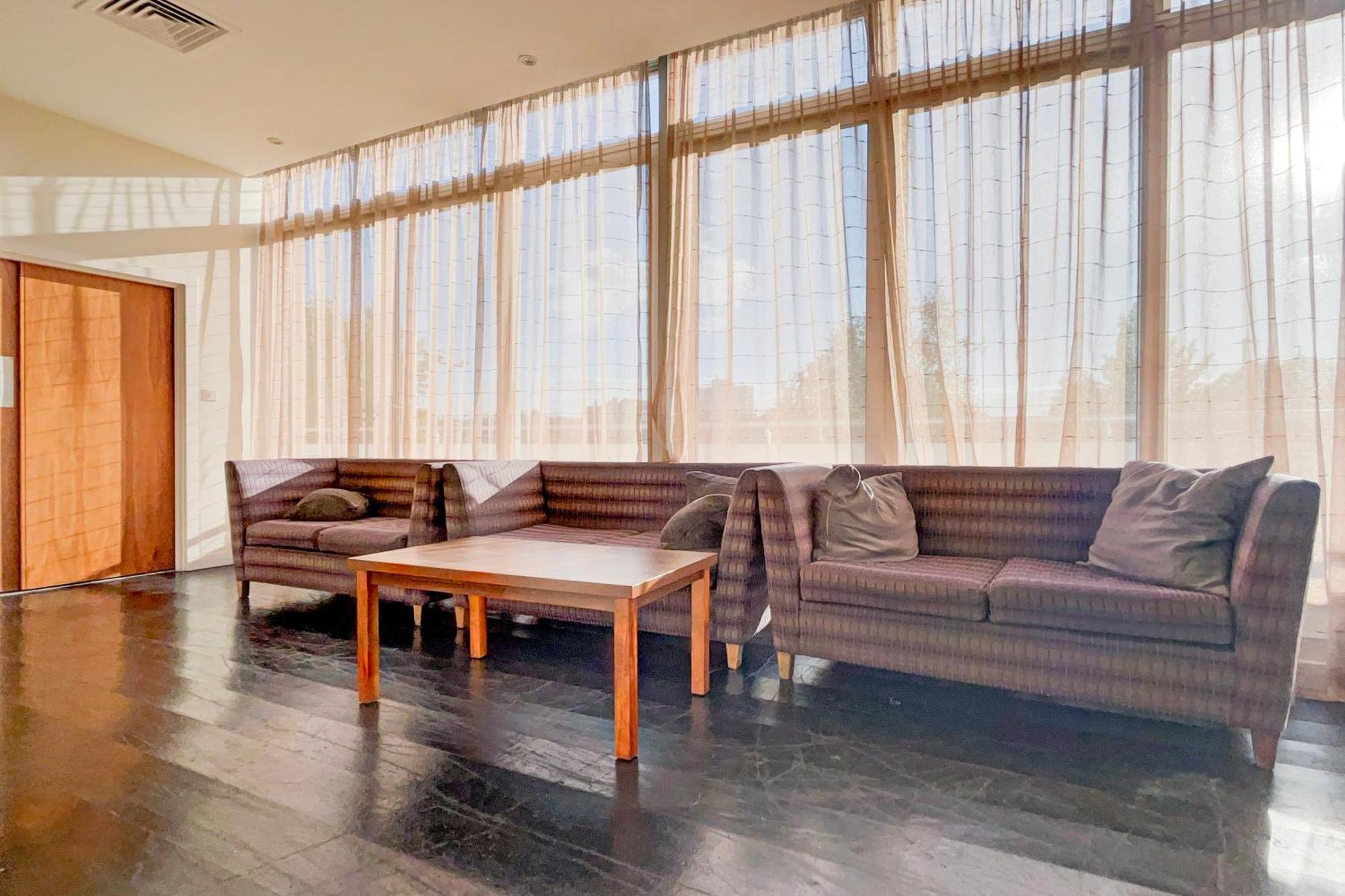Belvilla Crewe City Centre Hotel Lifestyle Zewnętrze zdjęcie