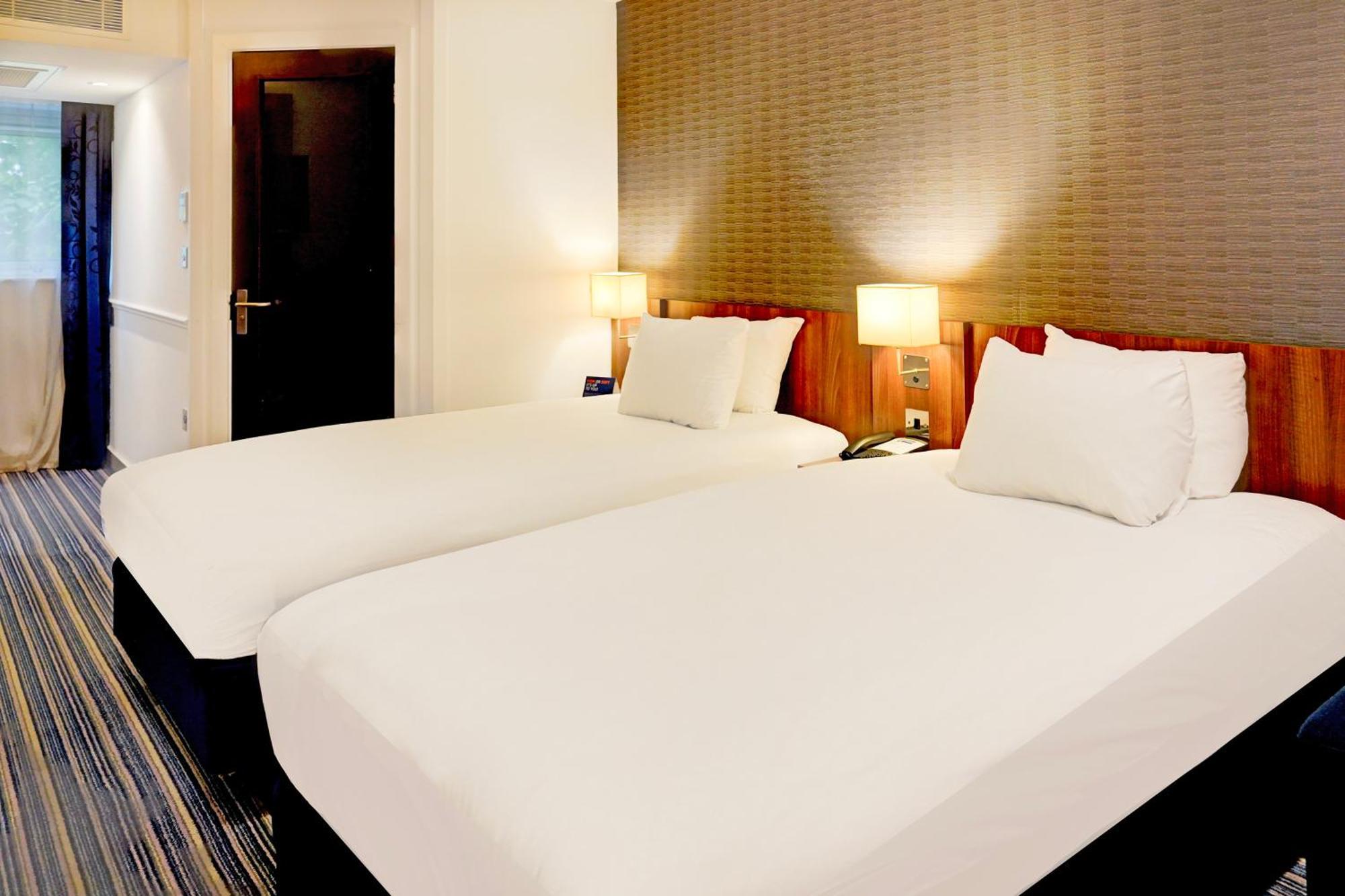 Belvilla Crewe City Centre Hotel Lifestyle Zewnętrze zdjęcie